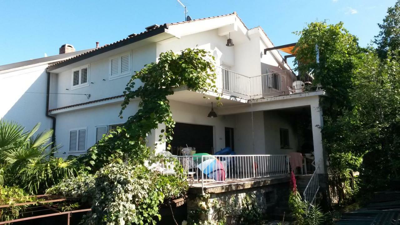Apartmani Rasan Malinska Exterior photo
