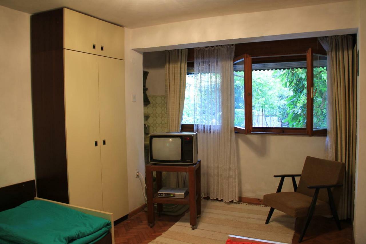 Apartmani Rasan Malinska Exterior photo